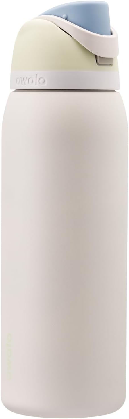 Owala FreeSip Insulated Stainless Steel Water Bottle with Straw, BPA-Free Sports Water Bottle, Great for Travel, 24 Oz, Very, Very Dark