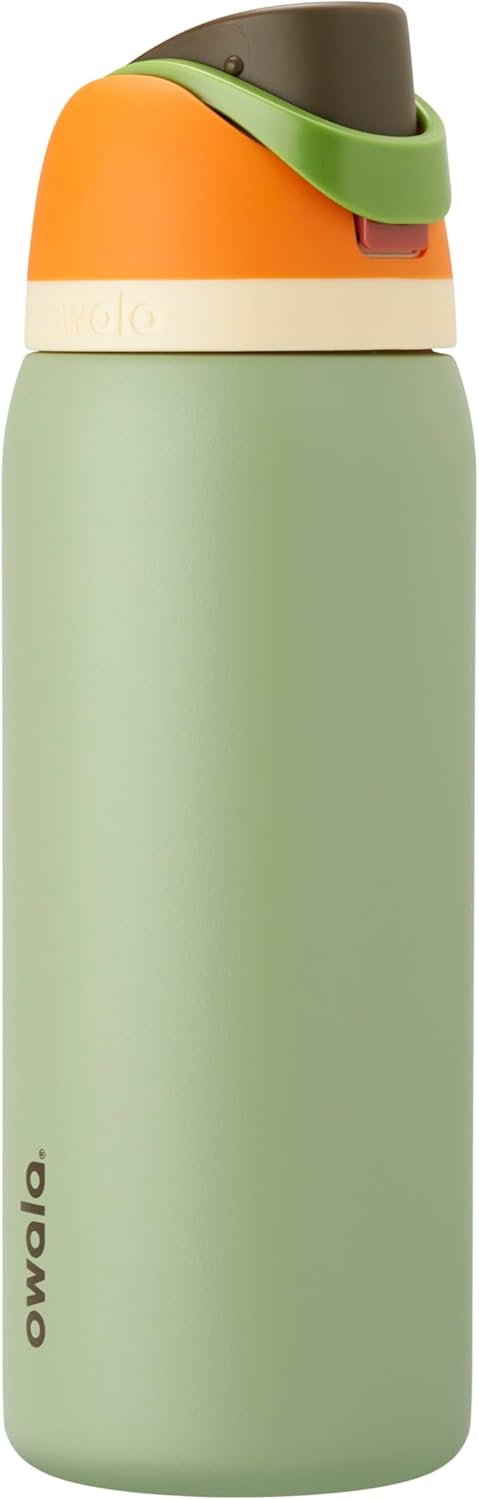 Owala FreeSip Insulated Stainless Steel Water Bottle with Straw, BPA-Free Sports Water Bottle, Great for Travel, 24 Oz, Very, Very Dark