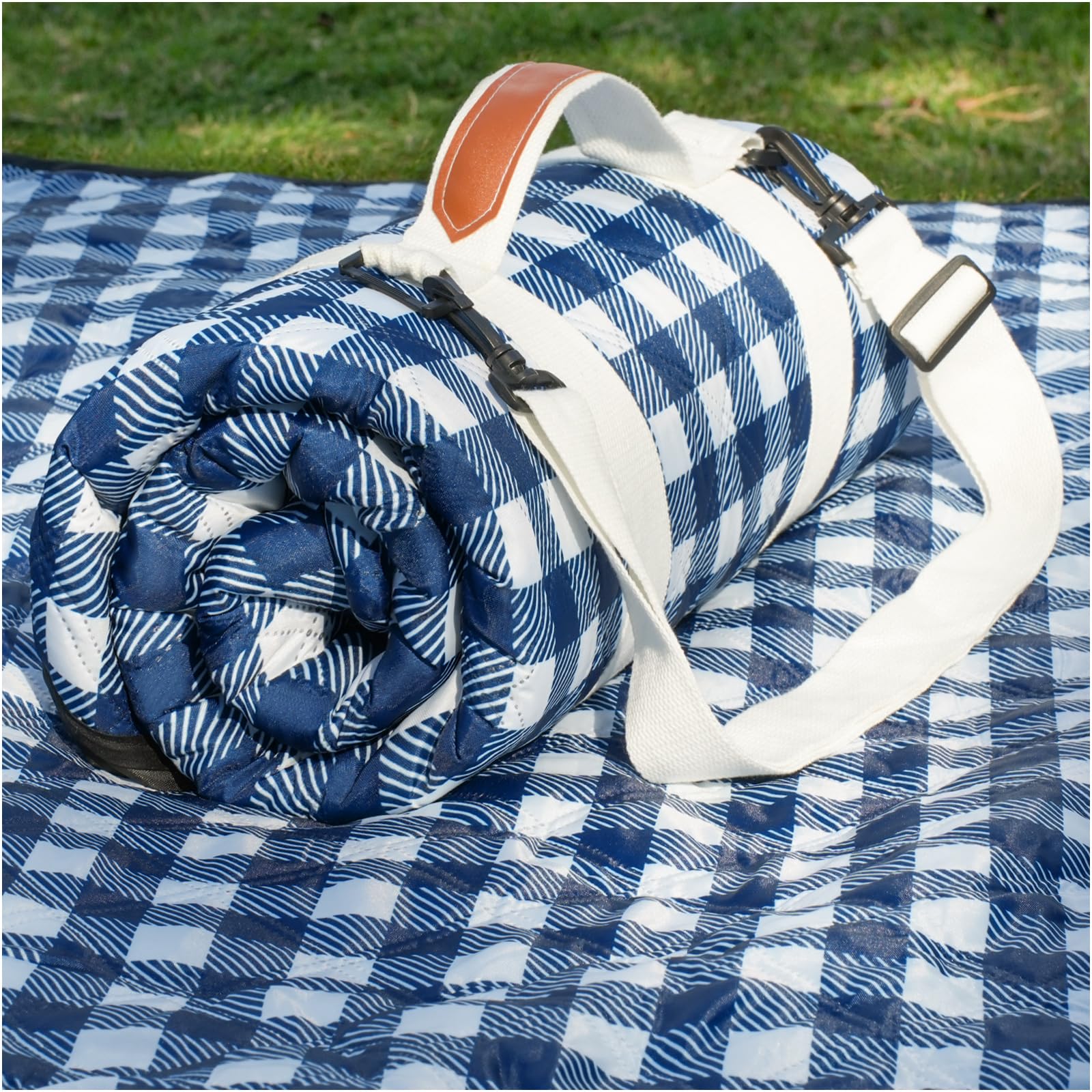 Genovega Waterproof Picnic Blanket Beach Outdoor Camping Mat Rug Extra Large Foldable Cute Big Travel Essential Accessories Gift Park Patio Lawn Garden Grass Play Music Festival Concert Must Have